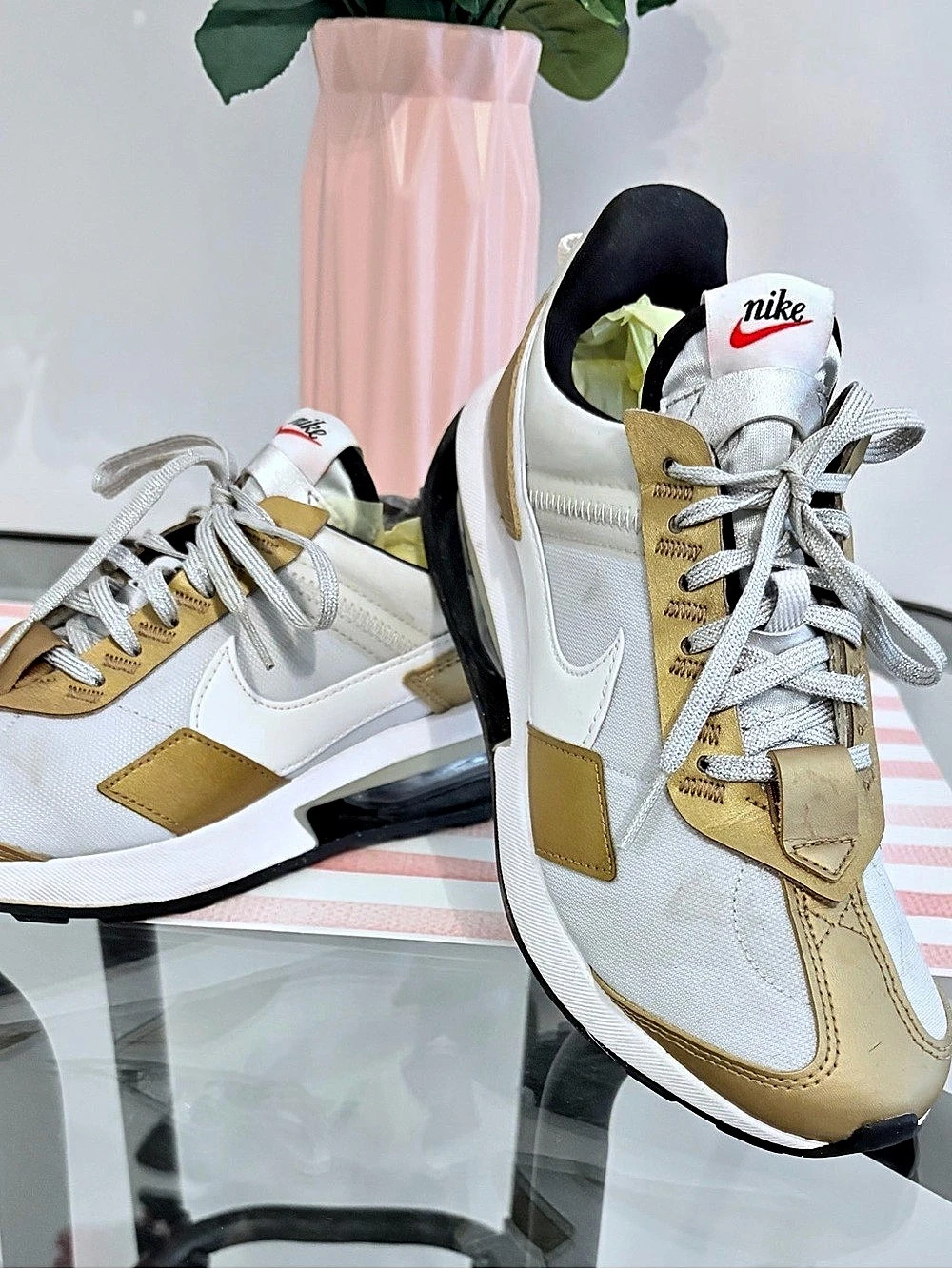 Nike Air Max Pre-Day SE Pure Platinum Metallic Gold Sneakers Like New
